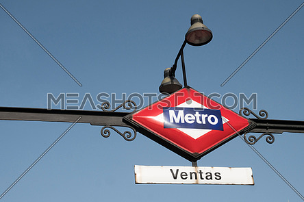 Metro station indicator sign in Madrid, Spain-209801 | Meashots