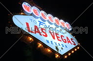 Las Vegas sign at night - fast pans (5 of 7)