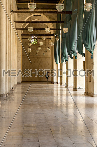 ELHakem Mosque corridoor pillars