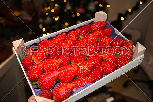A strawbery basket