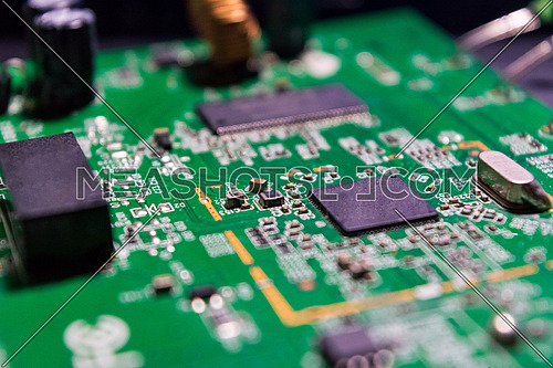 Electronic components in Green Board