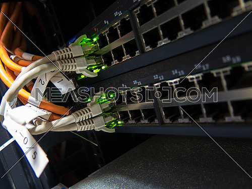Fiber cable connector in a  Data center environment