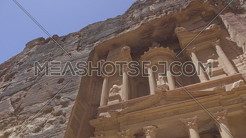 Left pan of the Treasury facade in Petra